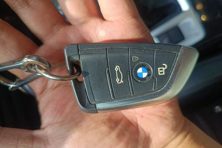 Used BMW 1 Series 2019 118i M Sport Package Vehicle Key