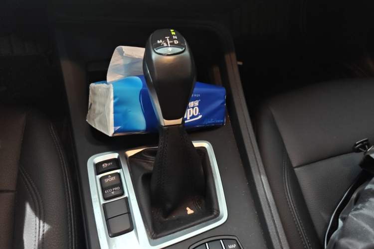 Used BMW 1 Series 2019 118i Fashion Model Gear Lever