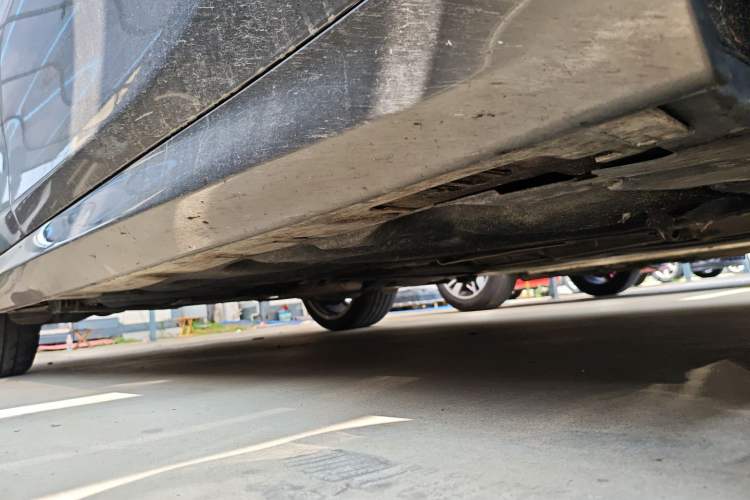 Used BMW 1 Series 2019 120i M Sport Package Right Side Sill