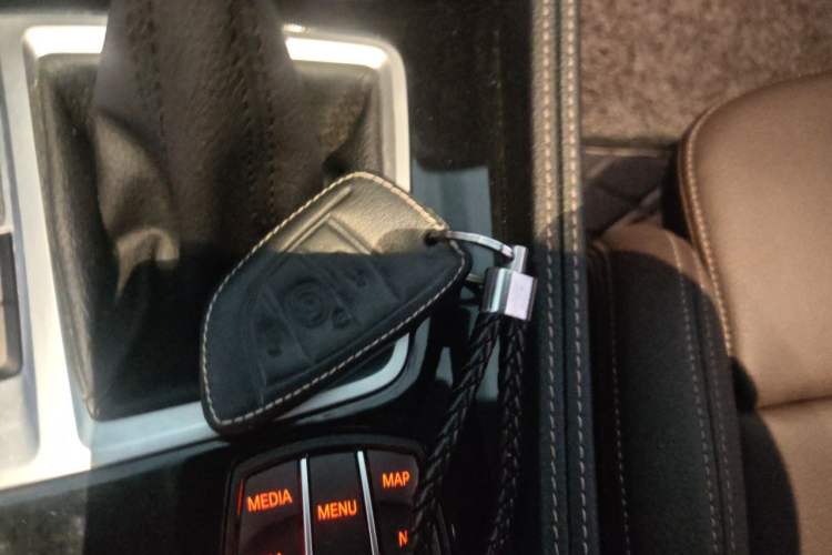 Used BMW 1 Series 2019 118i M Sport Package Vehicle Key