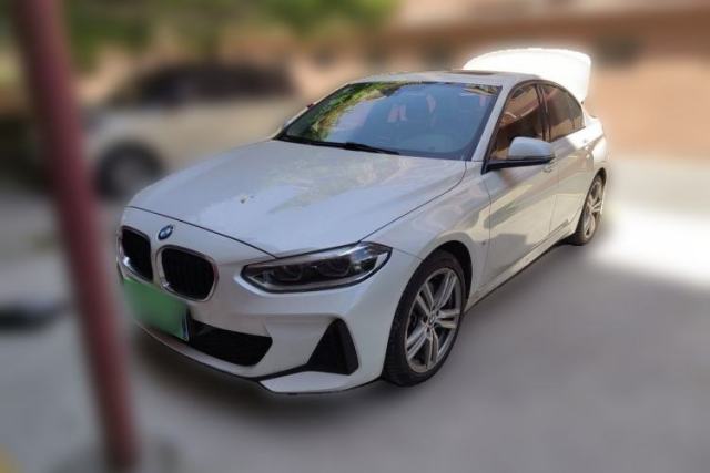 Gebrauchter BMW 1 Series 2019 120i Leading Model M Sport Package