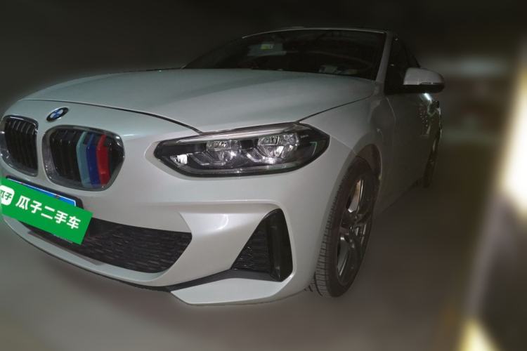 Ojetý BMW 1 Series 2019 120i Leading Model M Sport Package Guazi used car, China used car export, Used car for sale, Used  cars, Cheapest cars for sale