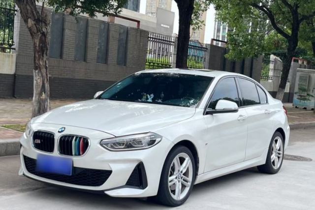 Ojetý BMW 1 Series 2019 118i M Sport Package