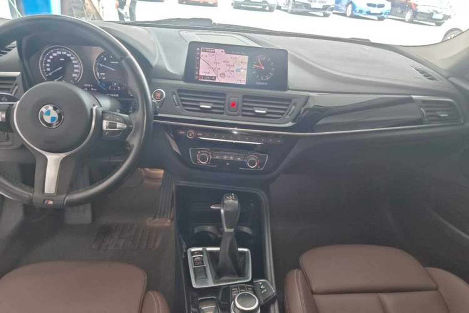 Used BMW 1 Series 2019 118i M Sport Package Audio And AC Panel