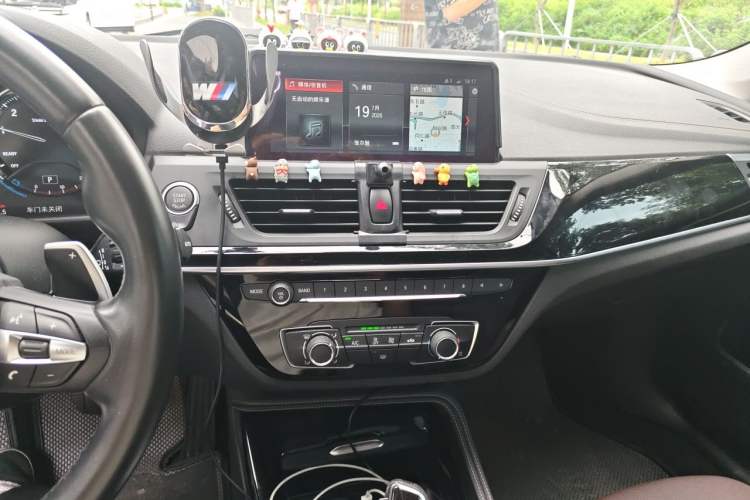 Used BMW 1 Series 2019 120i Leading Model M Sport Package Audio And AC Panel