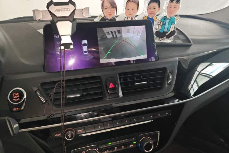 Used BMW 1 Series 2019 118i M Sport Package Audio And AC Panel