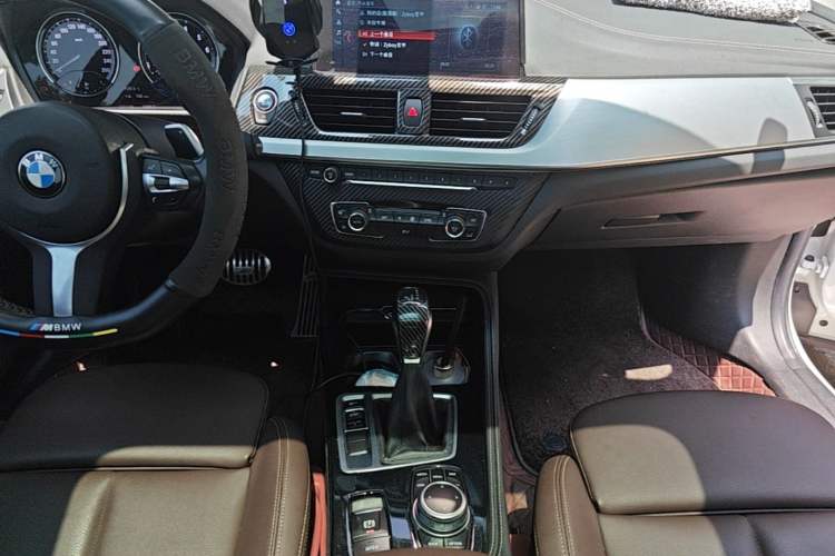 Used BMW 1 Series 2019 120i M Sport Package Audio And AC Panel