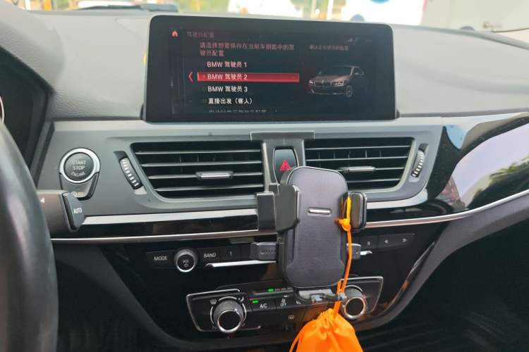 Used BMW 1 Series 2019 118i M Sport Package Audio And AC Panel