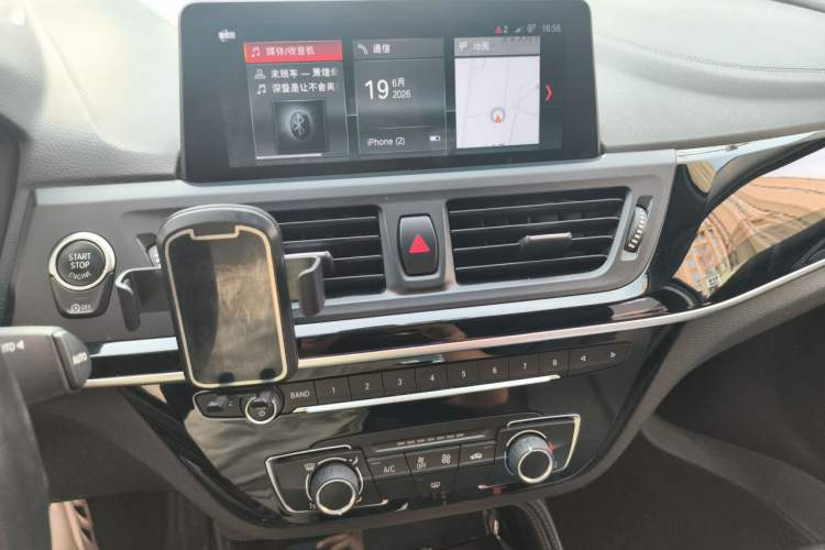 Used BMW 1 Series 2019 118i M Sport Package Audio And AC Panel