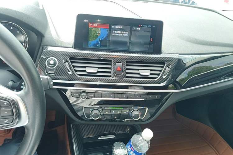 Used BMW 1 Series 2019 118i Fashion Model Audio And AC Panel