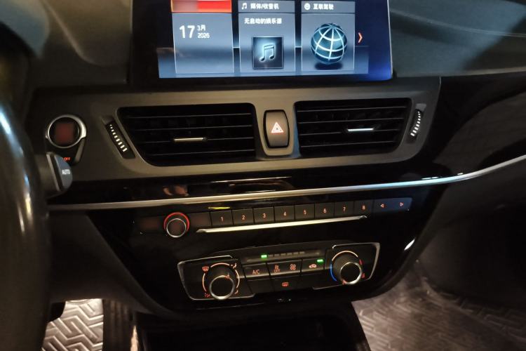 Used BMW 1 Series 2019 118i M Sport Package Audio And AC Panel