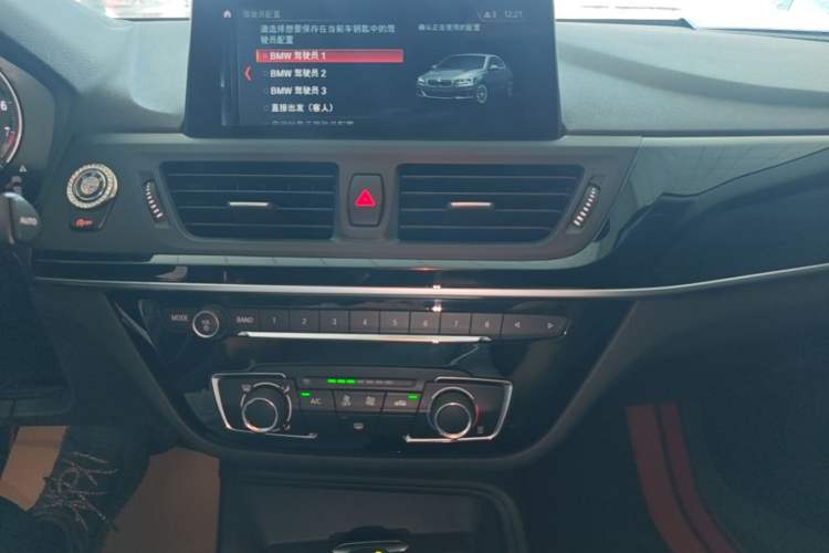 Used BMW 1 Series 2019 118i Fashion Model Audio And AC Panel