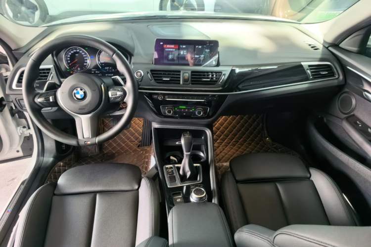 Used BMW 1 Series 2019 120i Leading Model M Sport Package Center Console
