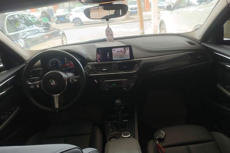 Used BMW 1 Series 2019 118i M Sport Package Center Console