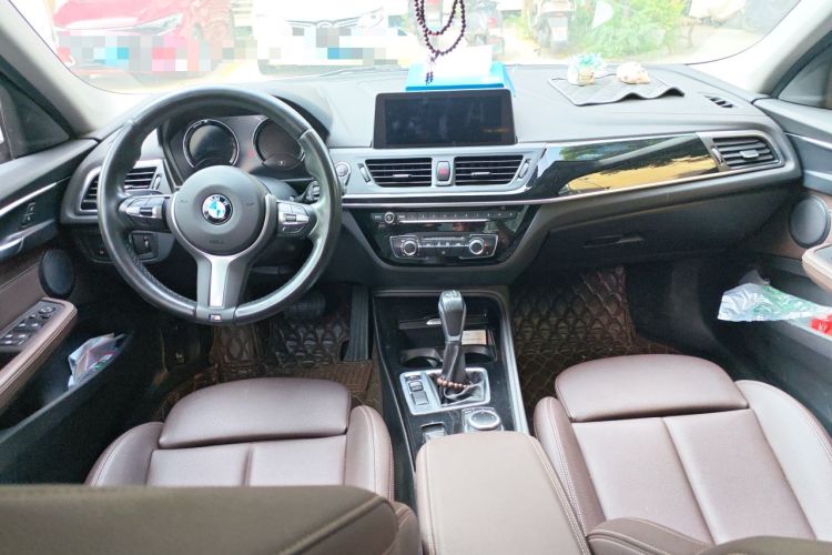 Used BMW 1 Series 2019 118i M Sport Package Center Console