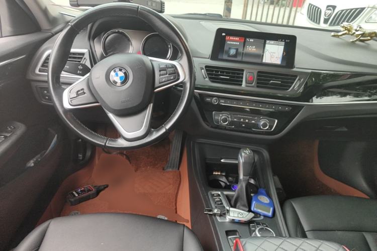 Used BMW 1 Series 2019 118i Fashion Model Center Console