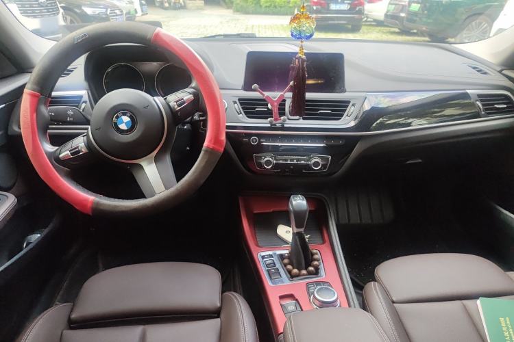 Used BMW 1 Series 2019 118i M Sport Package Center Console