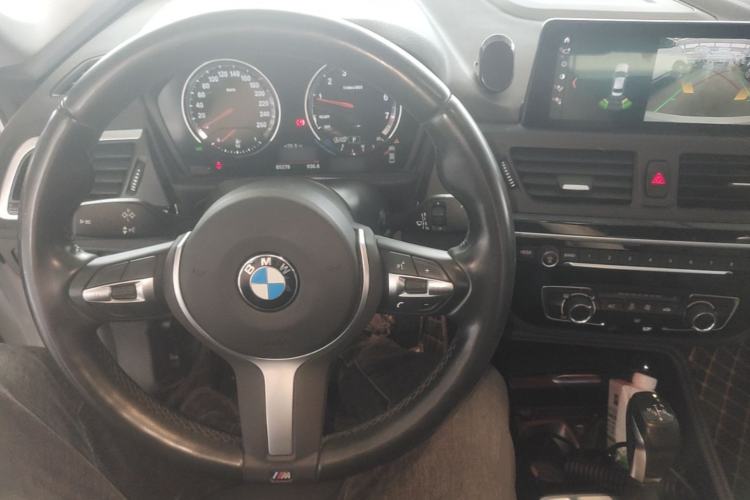 Used BMW 1 Series 2019 118i M Sport Package Center Console