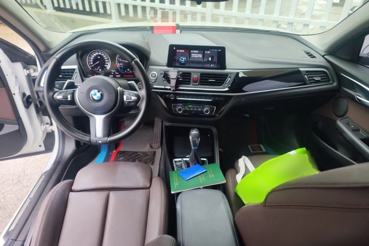 Used BMW 1 Series 2019 120i Leading Model M Sport Package Center Console
