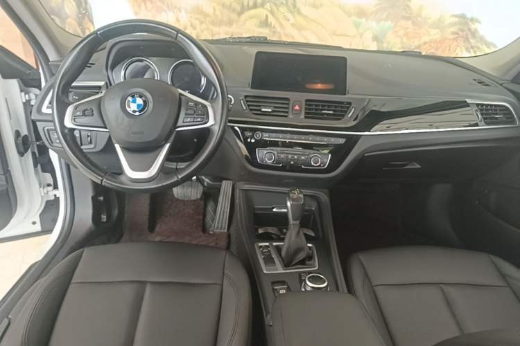 Used BMW 1 Series 2019 118i Fashion Model Center Console