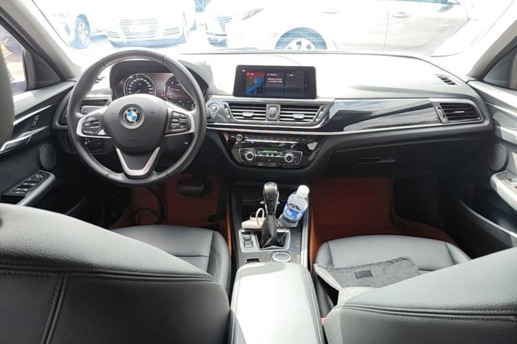 Used BMW 1 Series 2019 118i Fashion Model Center Console
