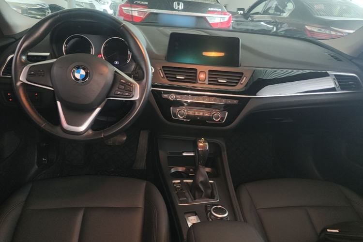 Used BMW 1 Series 2019 118i Fashion Model Center Console
