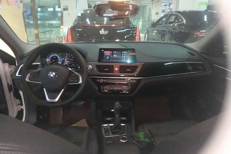 Used BMW 1 Series 2019 118i Fashion Model Center Console