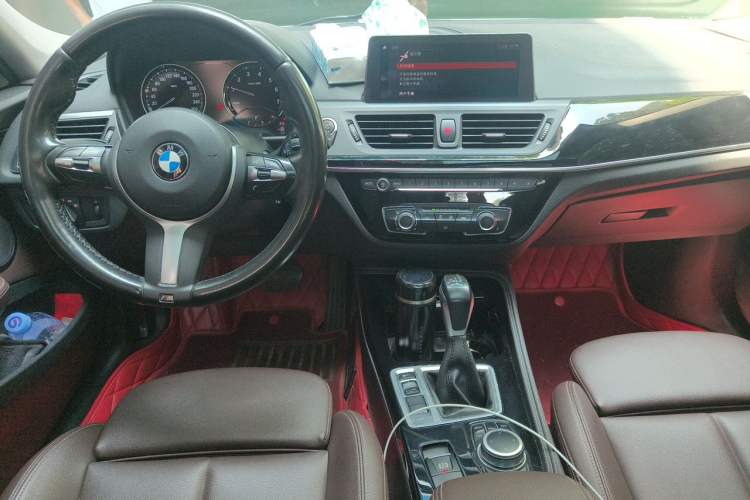 Used BMW 1 Series 2019 118i M Sport Package Center Console