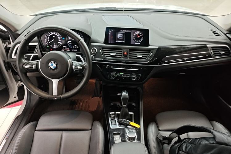 Used BMW 1 Series 2019 120i Leading Model M Sport Package Center Console