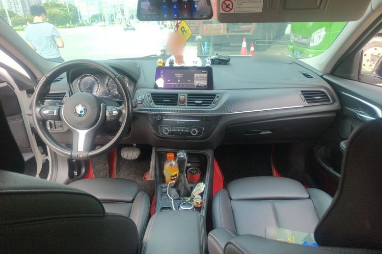 Used BMW 1 Series 2019 118i M Sport Package Center Console