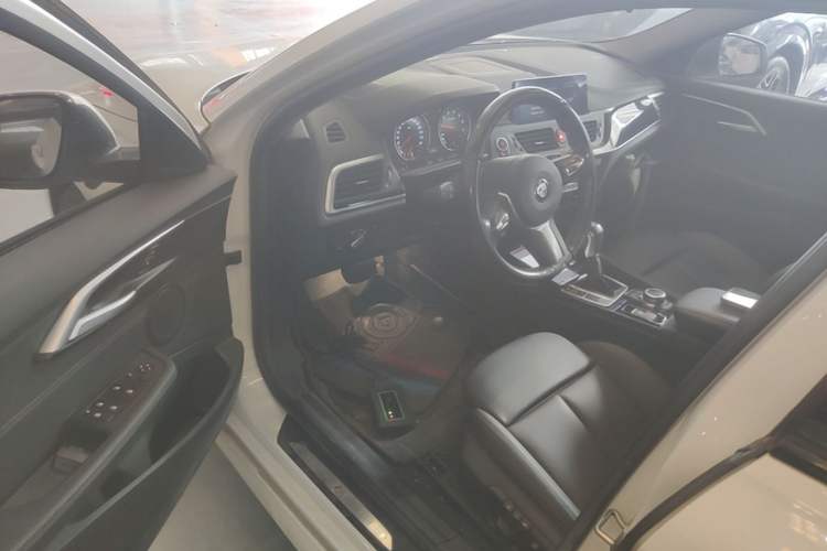 Used BMW 1 Series 2019 118i M Sport Package Driver Seat