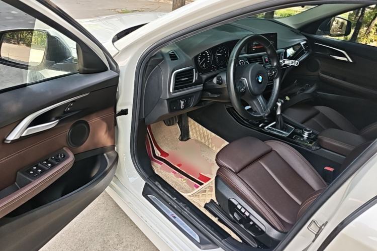 Used BMW 1 Series 2019 118i M Sport Package Driver Seat
