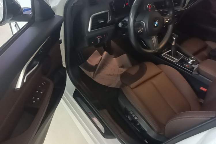 Used BMW 1 Series 2019 118i M Sport Package Driver Seat
