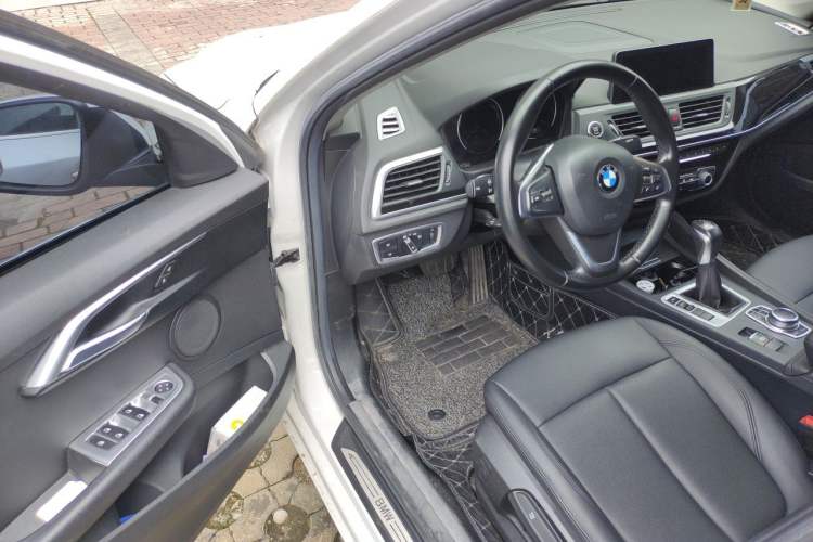 Used BMW 1 Series 2019 118i Fashion Model Driver Seat