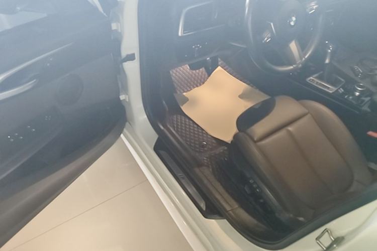 Used BMW 1 Series 2019 120i Leading Model M Sport Package Driver Seat