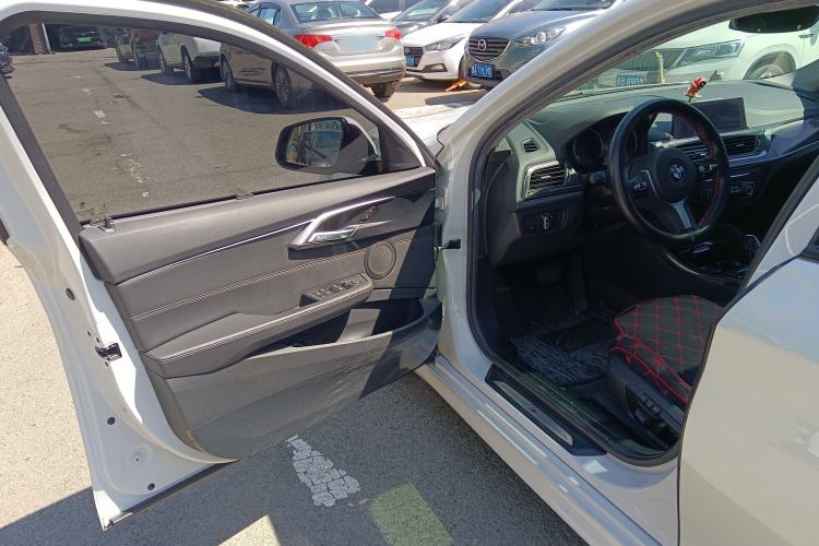 Used BMW 1 Series 2019 118i M Sport Package Driver Seat