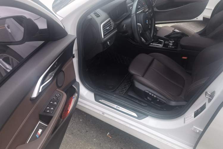 Used BMW 1 Series 2019 118i M Sport Package Driver Seat