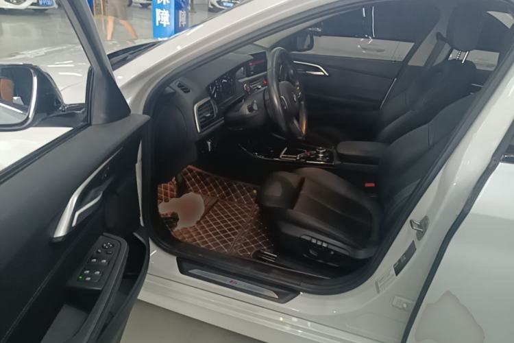 Used BMW 1 Series 2019 118i M Sport Package Driver Seat