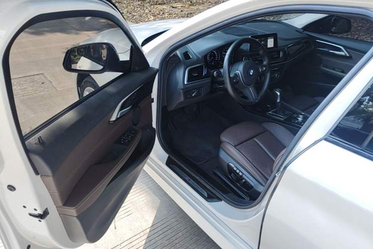 Used BMW 1 Series 2019 118i M Sport Package Driver Seat