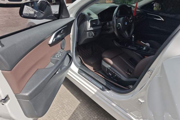 Used BMW 1 Series 2019 120i Leading Model M Sport Package Driver Seat