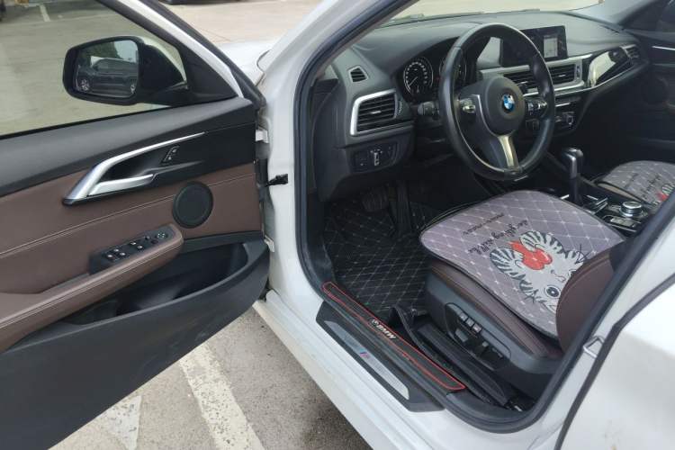 Used BMW 1 Series 2019 118i M Sport Package Driver Seat