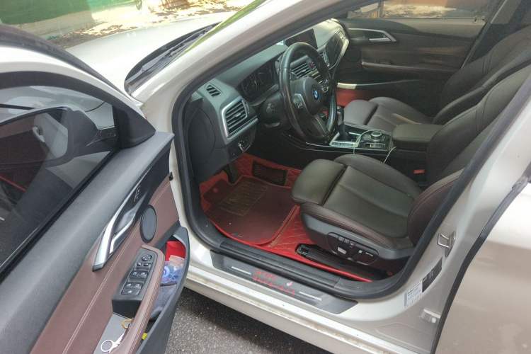 Used BMW 1 Series 2019 118i M Sport Package Driver Seat