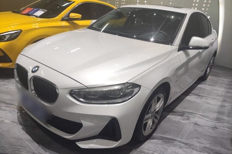 Used BMW 1 Series 2019 118i M Sport Package Guazi used car, China used car export, Used car for sale, Used BMW cars, Cheapest cars for sale
