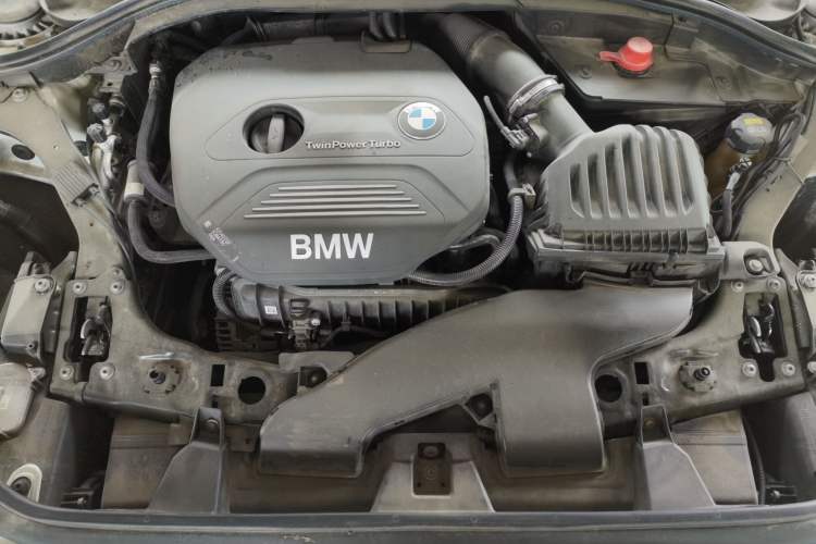 Used BMW 1 Series 2019 118i Fashion Model Engine Bay