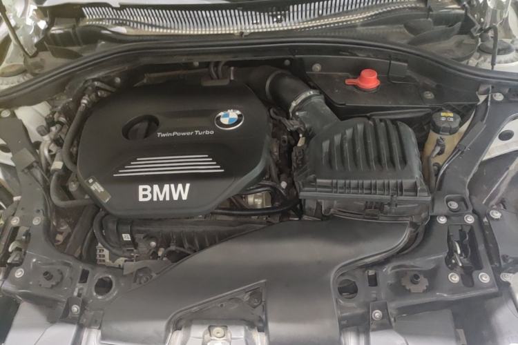 Used BMW 1 Series 2019 118i M Sport Package Engine Bay
