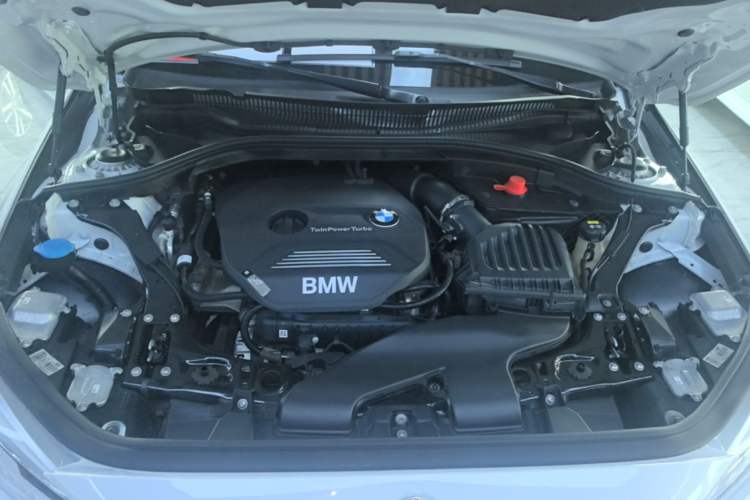 Used BMW 1 Series 2019 118i M Sport Package Engine Bay