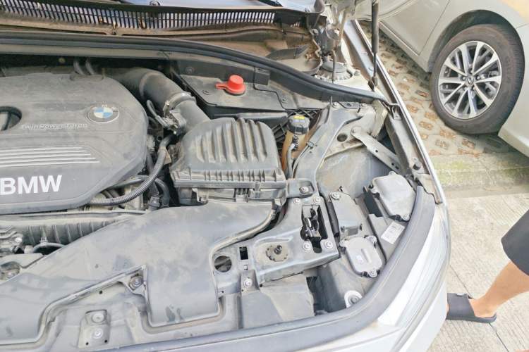 Used BMW 1 Series 2019 118i M Sport Package Engine Bay Left