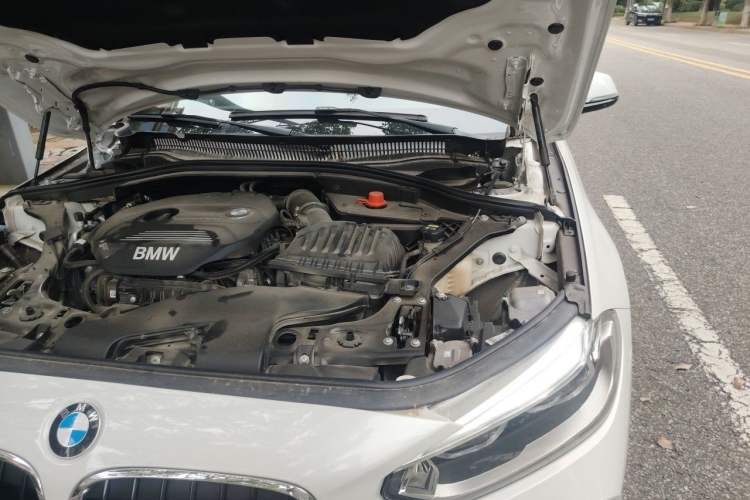 Used BMW 1 Series 2019 118i M Sport Package Engine Bay Left