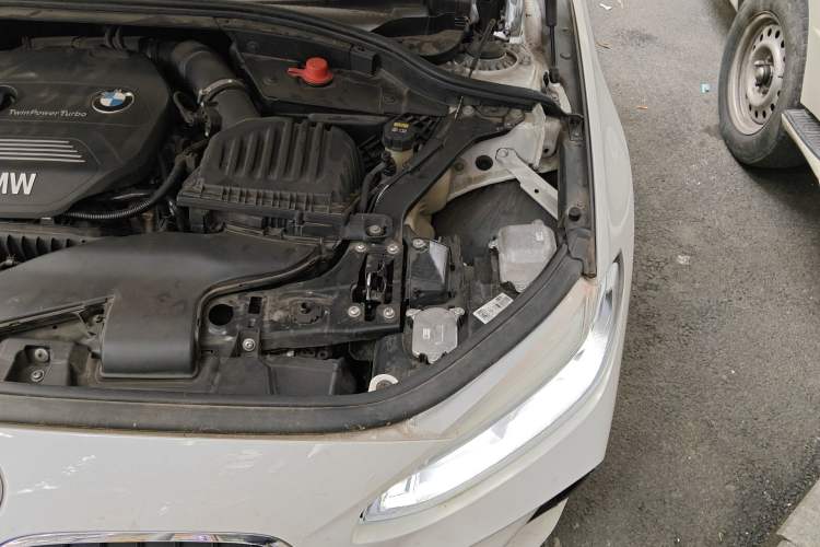 Used BMW 1 Series 2019 118i M Sport Package Engine Bay Left