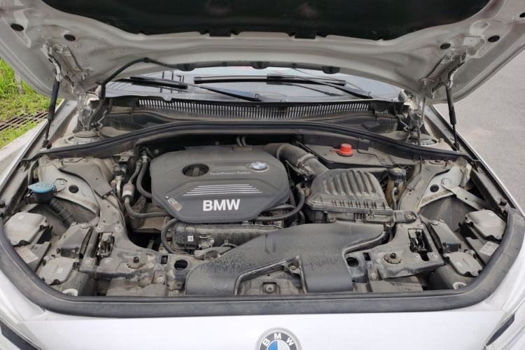 Used BMW 1 Series 2019 118i Fashion Model Engine Bay